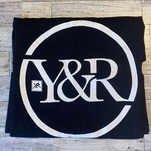 Y&R Los Angeles, Black & White Logo Graphic Crew Neck Tee